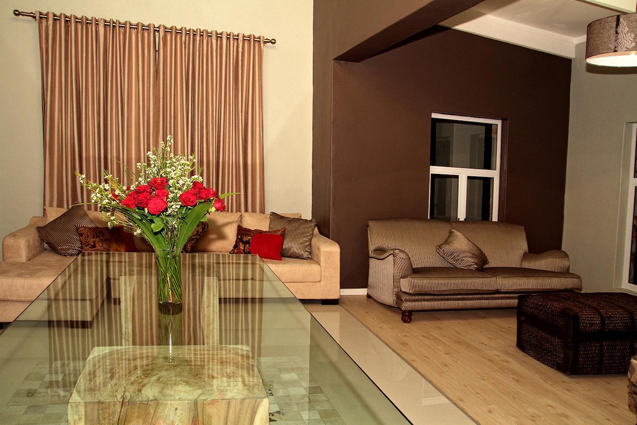 Village Boutique Hotel Otjiwarongo Zewnętrze zdjęcie