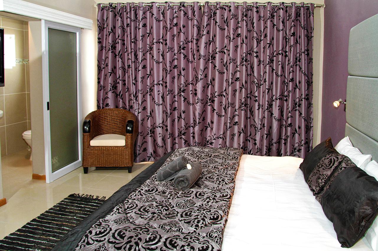 Village Boutique Hotel Otjiwarongo Zewnętrze zdjęcie