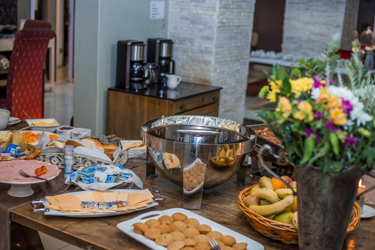 Village Boutique Hotel Otjiwarongo Zewnętrze zdjęcie