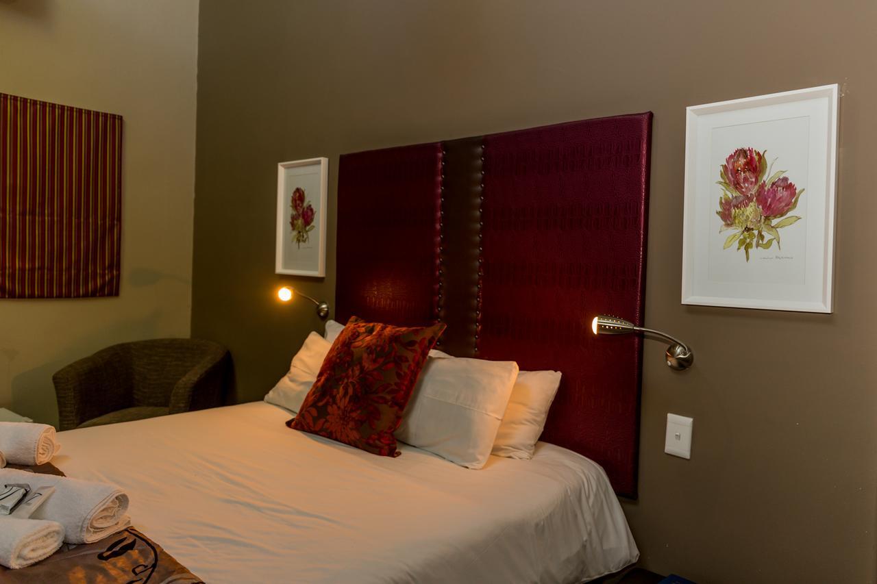 Village Boutique Hotel Otjiwarongo Zewnętrze zdjęcie