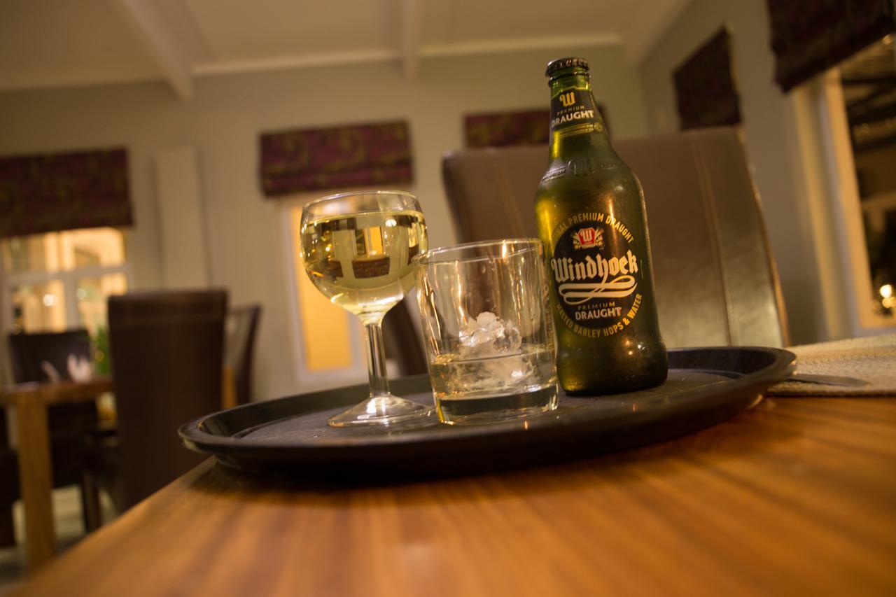Village Boutique Hotel Otjiwarongo Zewnętrze zdjęcie