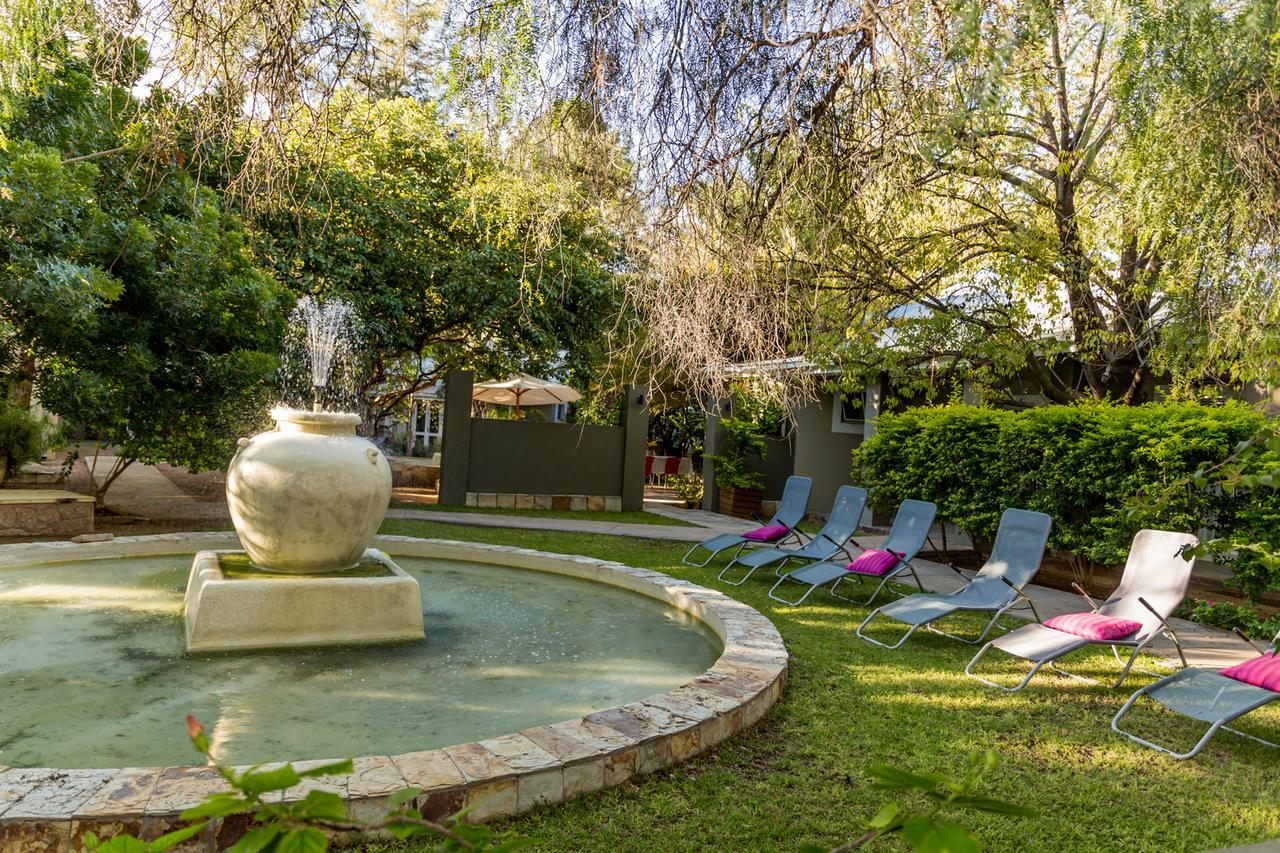 Village Boutique Hotel Otjiwarongo Zewnętrze zdjęcie